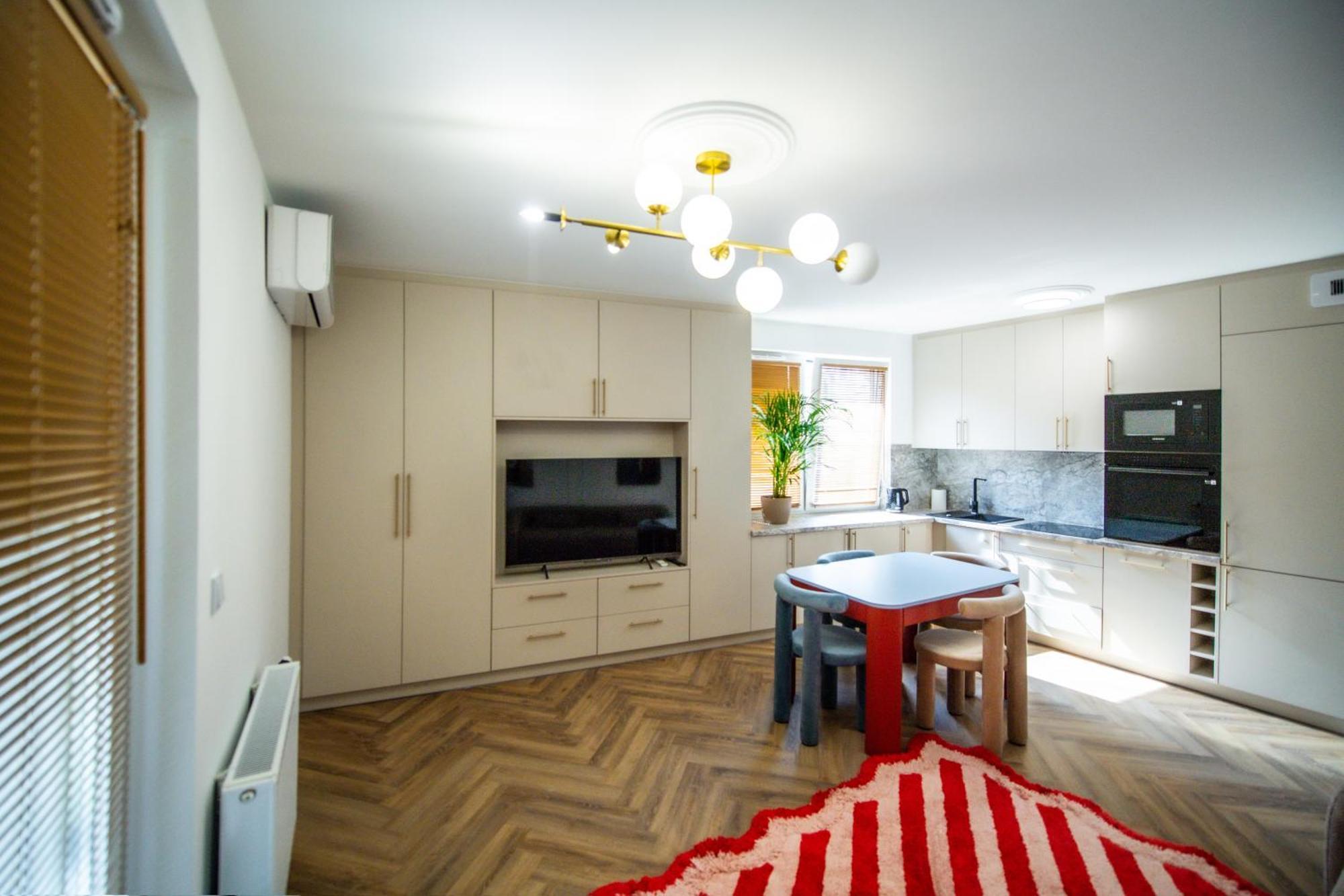 Apartament Mikolowska Z Balkonem Гливице Экстерьер фото